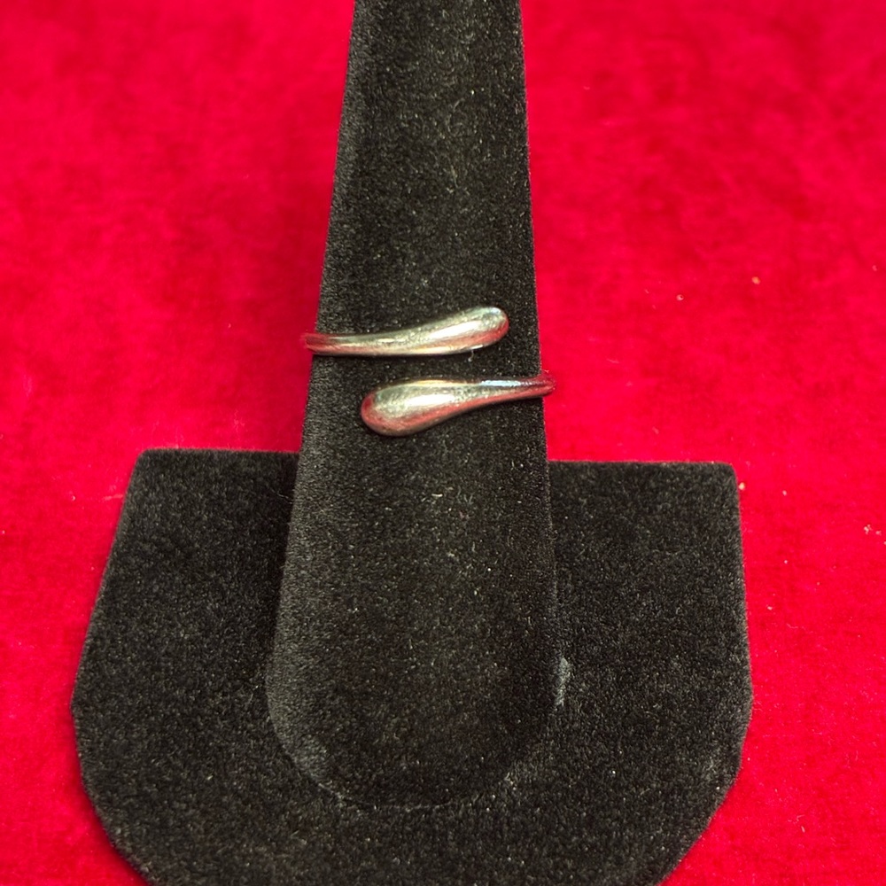 Teardrop Swirl Wrap-Around Sterling Silver Ring size 7.5